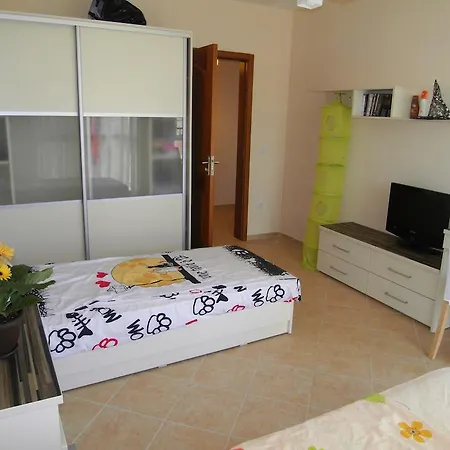 Alexandrovi In Cascadas Appartement *